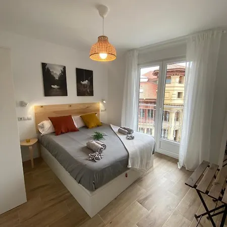 Etxie La Casa Taraska *